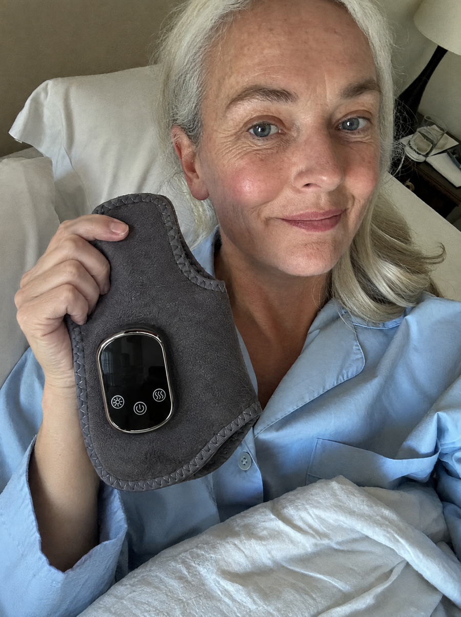 b5 26 woman 61 bedside